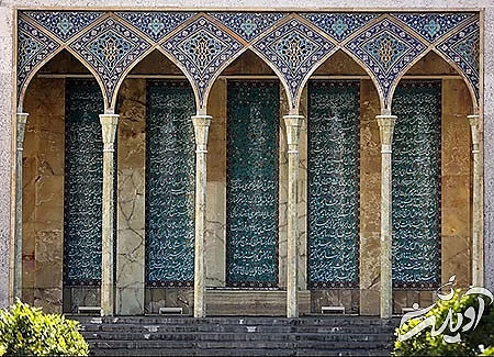 بنای آرامگاه صائب تبریزی معماری آرامگاه صائب تبریزی, زندگینامه صائب تبریزی, عکس های آرامگاه صائب تبریزی